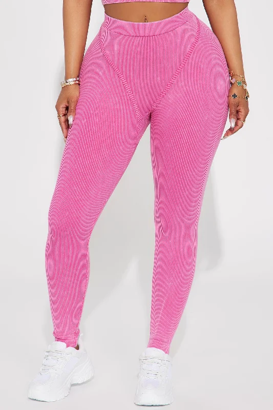 Lifting Baddie Active Leggings - Pink